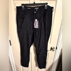 NYDJ Suede Ami Skinny Lift & Tuck Pants, Black, Size 14W, NWT